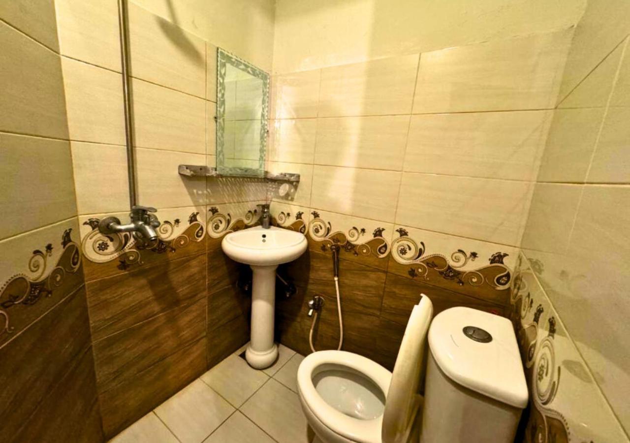 Doves Inn Hotel Kalma Chowk Lahaur Zewnętrze zdjęcie